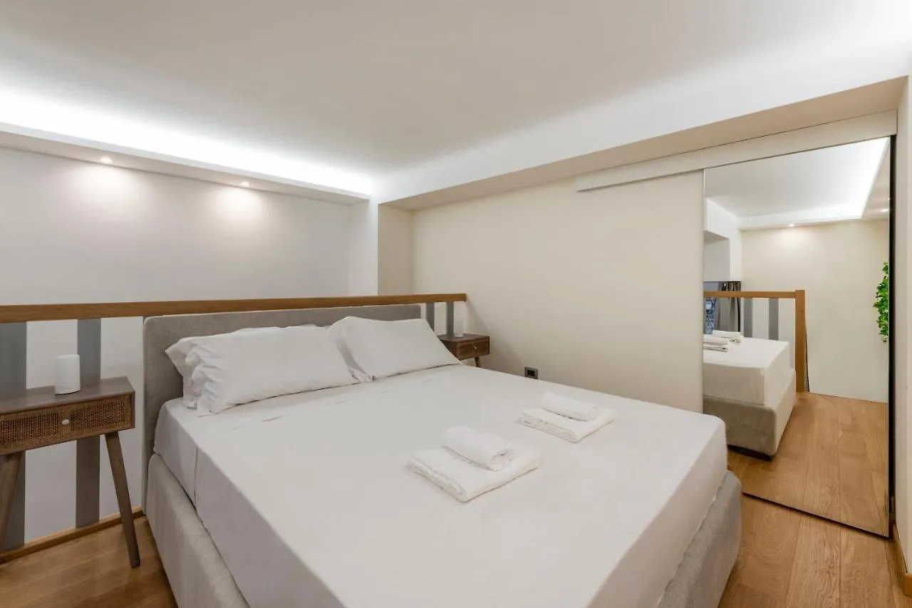 דירות מילאנו Be-C0 Moscova District Loft